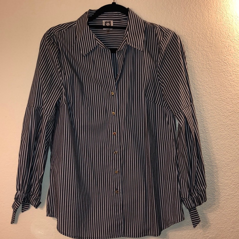 Anne Klein long sleeve dressy shirt
